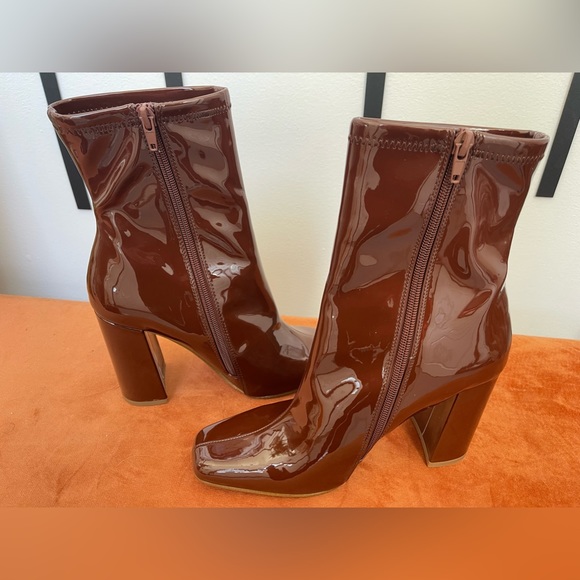 NWOT Steve Madden Lynden Boots - Picture 7 of 7